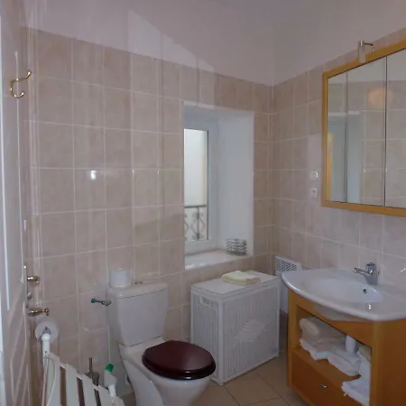 Comfortable * Magalas